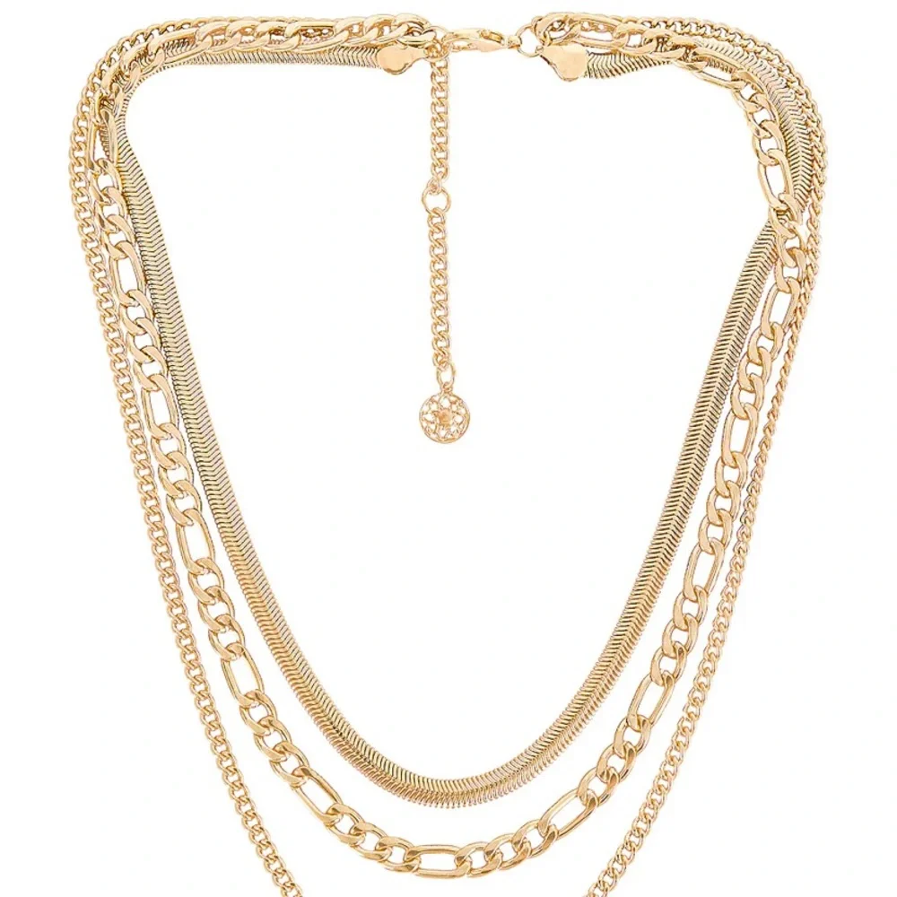 Brand new layered gold necklace - Picture 2 of 4